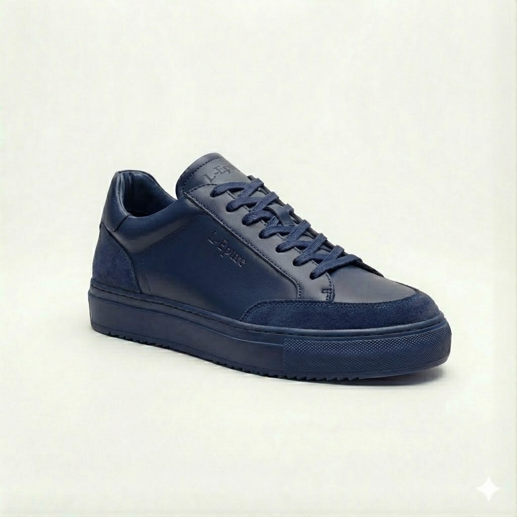 Chaussure L-Epure bleu marine foncé, style court sneaker élégant en cuir lisse et semelle noire